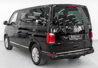 Подержанный автомобиль Volkswagen Multivan 2019 года (7 фото)