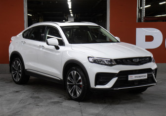 Подержанный автомобиль Geely Tugella 2021 года (3 фото)