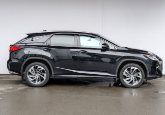 Подержанный автомобиль Lexus RX 2016 года (4 фото)