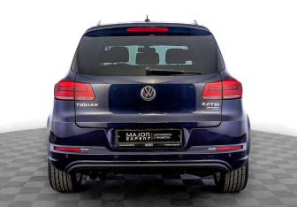 Подержанный автомобиль Volkswagen Tiguan 2016 года (6 фото)
