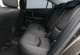 Подержанный автомобиль Mazda 6 Sedan 2010 года (10 фото)