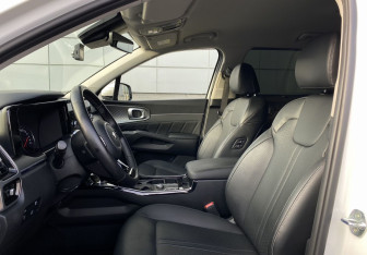 Подержанный автомобиль Kia Sorento 2021 года (27 фото)
