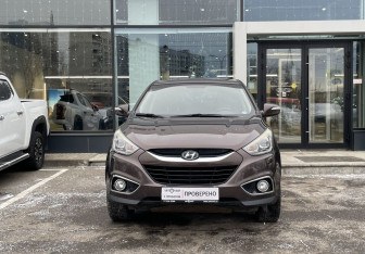 Подержанный автомобиль Hyundai ix35 2014 года (2 фото)