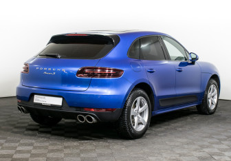 Подержанный автомобиль Porsche Macan 2014 года (9 фото)