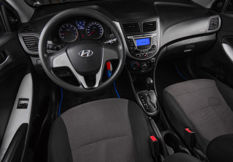 Подержанный автомобиль Hyundai Solaris Sedan 2013 года (14 фото)