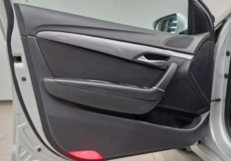 Подержанный автомобиль Hyundai i40 Sedan 2014 года (9 фото)