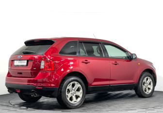 Подержанный автомобиль Ford Edge 2014 года (5 фото)