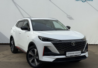 Подержанный автомобиль Changan CS55PLUS 2023 года (3 фото)