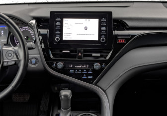 Подержанный автомобиль Toyota Camry Sedan 2021 года (30 фото)