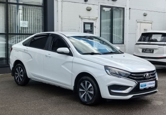 Подержанный автомобиль LADA (ВАЗ) Vesta Sedan 2024 года (3 фото)