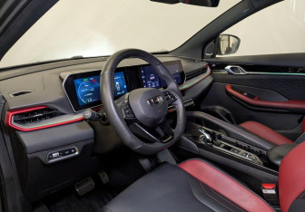 Подержанный автомобиль Geely Coolray 2024 года (16 фото)