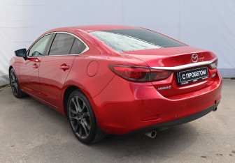Подержанный автомобиль Mazda 6 Sedan 2016 года (6 фото)