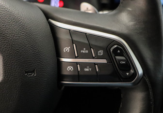 Подержанный автомобиль Haval F7 2022 года (10 фото)