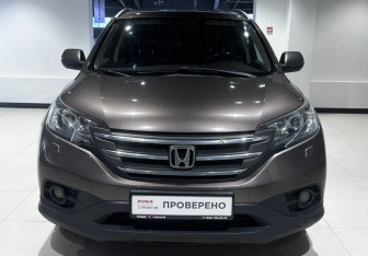 Подержанный автомобиль Honda CR-V 2013 года (2 фото)