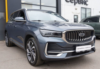 Подержанный автомобиль Geely Monjaro 2024 года (3 фото)