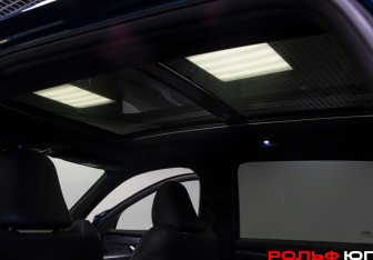 Подержанный автомобиль Geely Monjaro 2023 года (11 фото)