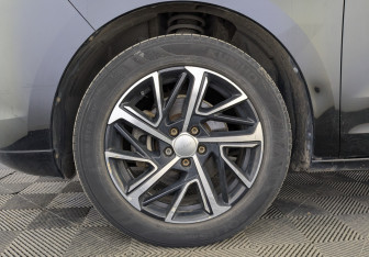 Подержанный автомобиль Haval Jolion 2022 года (12 фото)