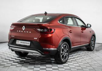 Подержанный автомобиль Renault Arkana 2019 года (5 фото)