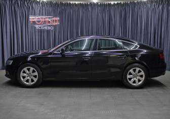 Подержанный автомобиль Audi A5 Liftback 2011 года (9 фото)