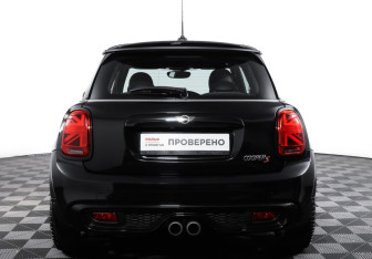 Подержанный автомобиль MINI Hatch 2020 года (6 фото)