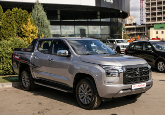 Новый Mitsubishi L200 2025 (3 фото)