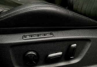 Подержанный автомобиль Skoda Karoq 2020 года (21 фото)