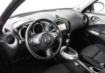 Подержанный автомобиль Nissan Juke 2014 года (9 фото)