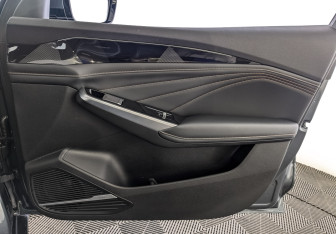 Подержанный автомобиль Geely Preface 2024 года (23 фото)