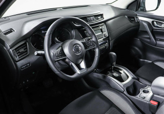 Подержанный автомобиль Nissan Qashqai 2021 года (7 фото)