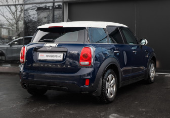 Подержанный автомобиль MINI Countryman 2018 года (4 фото)