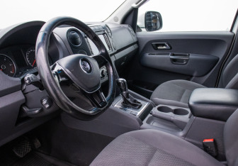 Подержанный автомобиль Volkswagen Amarok 2012 года (6 фото)