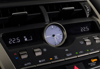 Подержанный автомобиль Lexus NX 2019 года (16 фото)