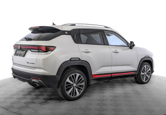 Подержанный автомобиль Changan CS35PLUS 2023 года (5 фото)