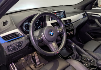 Подержанный автомобиль BMW X2 2021 года (16 фото)