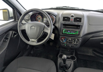 Подержанный автомобиль LADA (ВАЗ) Granta Sedan 2023 года (26 фото)