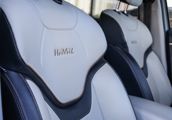 Подержанный автомобиль Haval Jolion 2022 года (11 фото)