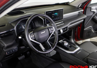 Подержанный автомобиль Haval Jolion 2023 года (11 фото)