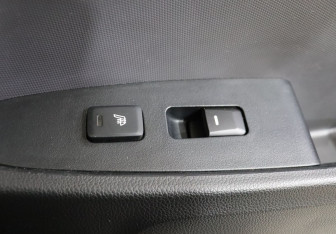 Подержанный автомобиль Kia Sportage 2012 года (21 фото)