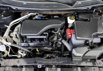 Подержанный автомобиль Nissan Qashqai 2014 года (9 фото)