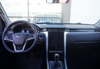 Подержанный автомобиль JAC T8 Pro 2023 года (12 фото)