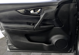Подержанный автомобиль Nissan Qashqai 2020 года (19 фото)
