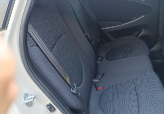 Подержанный автомобиль Hyundai Solaris Sedan 2015 года (11 фото)