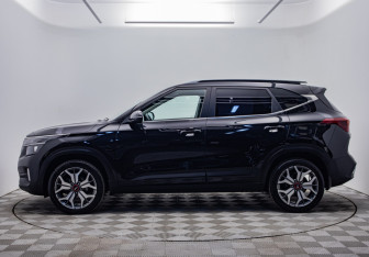 Подержанный автомобиль Kia Seltos 2020 года (2 фото)