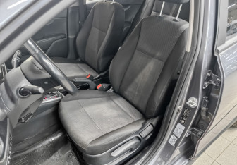 Подержанный автомобиль Kia Rio Hatchback 2021 года (19 фото)