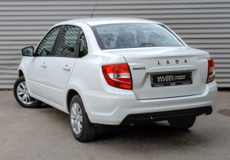 Подержанный автомобиль LADA (ВАЗ) Granta Sedan 2023 года (7 фото)
