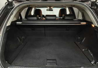 Подержанный автомобиль Lexus CT 2013 года (9 фото)