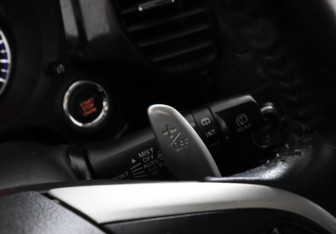 Подержанный автомобиль Mitsubishi Outlander 2013 года (14 фото)