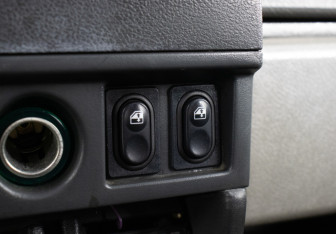 Подержанный автомобиль LADA (ВАЗ) 21099 2002 года (16 фото)