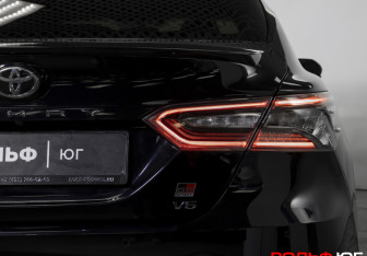 Подержанный автомобиль Toyota Camry Sedan 2021 года (23 фото)