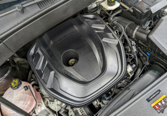 Подержанный автомобиль Geely Atlas 2024 года (9 фото)